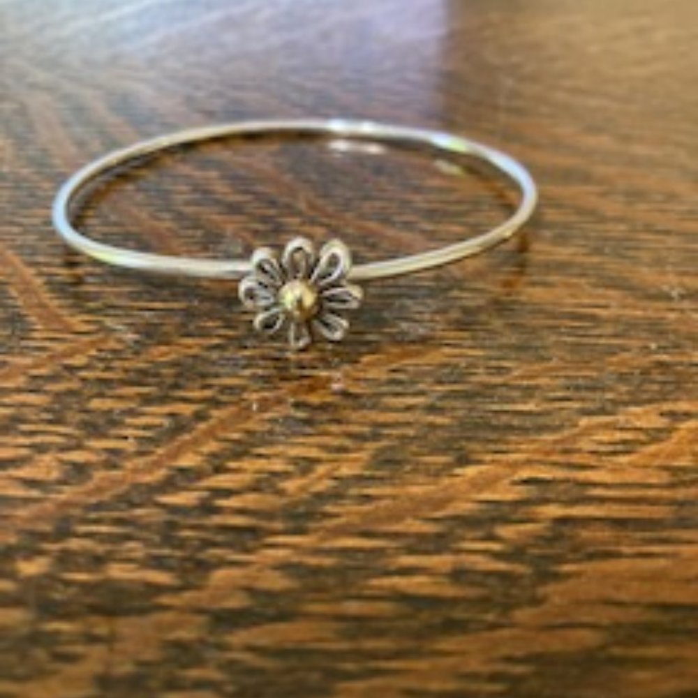 Paloma Picasso by Tiffany Daisy bangle bracelet.